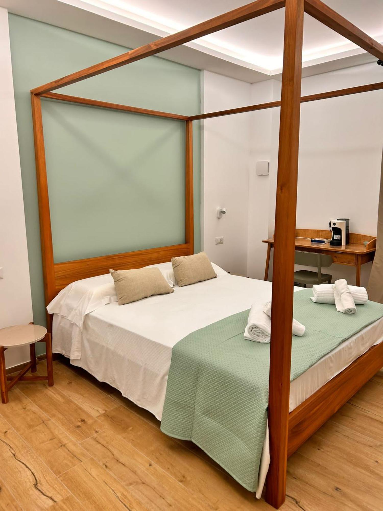 Mensos Rooms Olbia Exterior photo