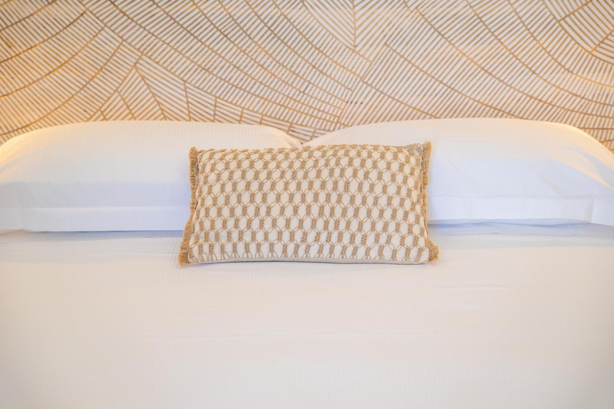 Mensos Rooms Olbia Exterior photo